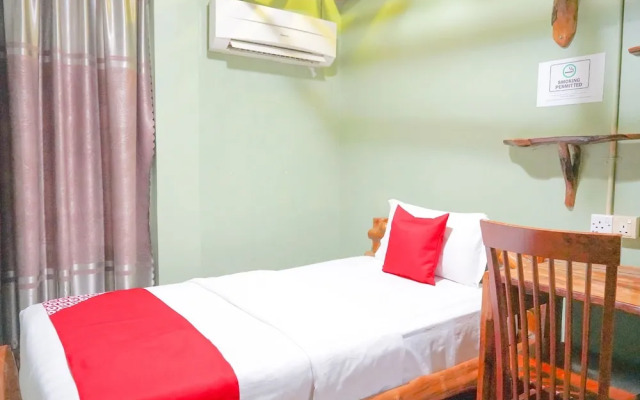 SPOT ON 89776 The Gallery Capsule