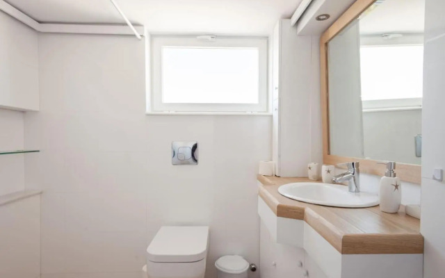 Elegant Athenian Apartment