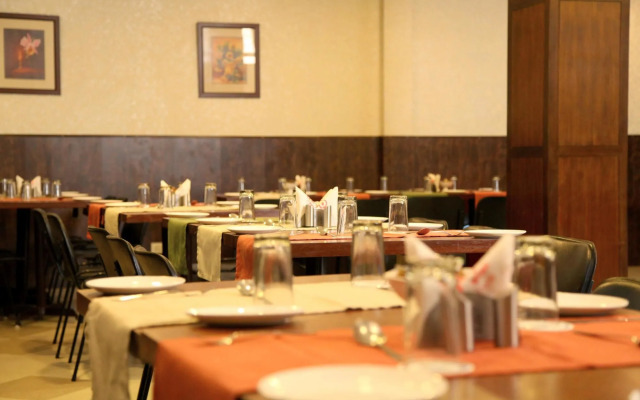 OYO Premium Jaipur Airport 2