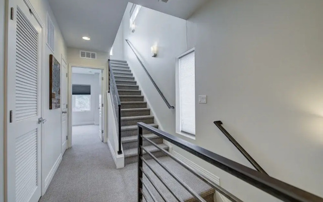 Townhome near RiNo with Rooftop Patio