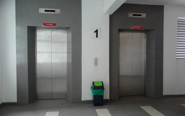 Pangsapuri Suria Kota Damansara by Friend