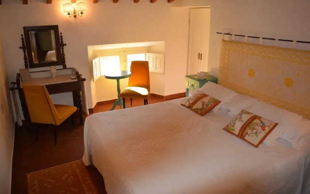 Aventino Orange Garden Suites