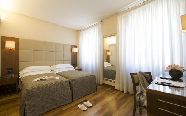 Hotel Fenice Milano