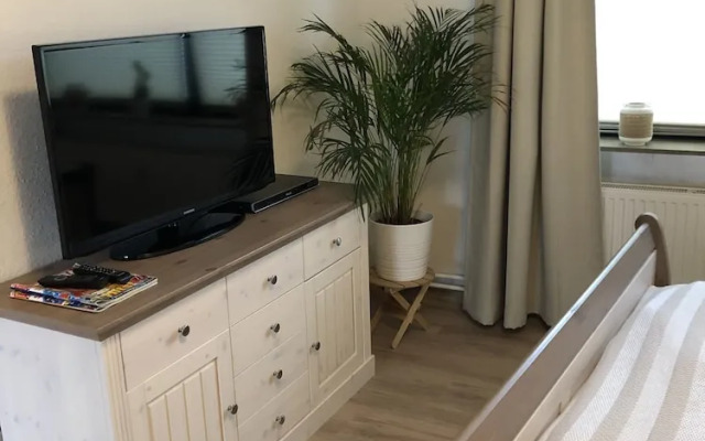 Completely Renovated 1-room Apartment in the City Center