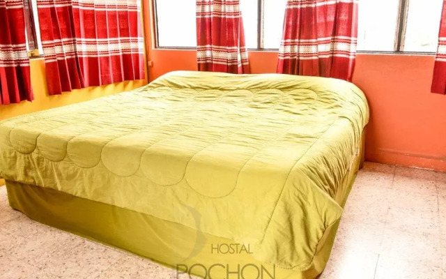 Hostal Pochon