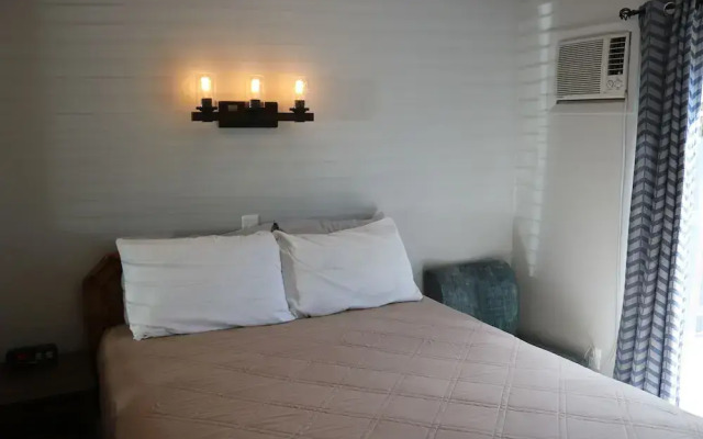 Columbine Inn