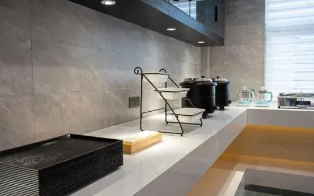 IU Hotel (Yumin Road, Zibo Hi-tech Zone)
