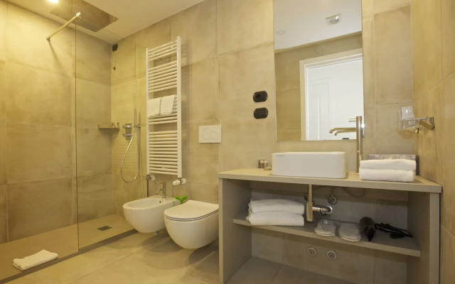 Hotel Al Campanile - Luxury Suites & Apartments