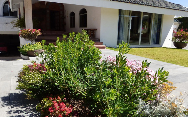 Santo Refugio Heritage Hotel