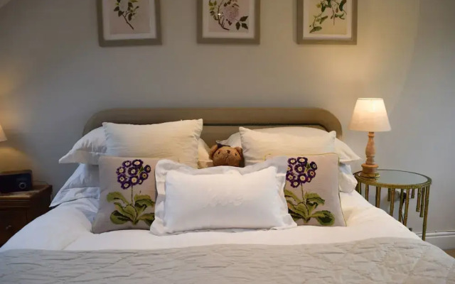 Stylish Family Home in Shepherds Bush
