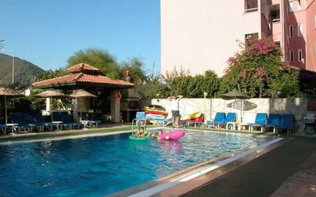 Siesta Apart Hotel