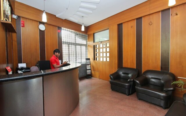 OYO 7669 The Trinitywood Hotel