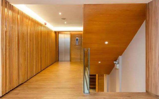 Arck Hotel