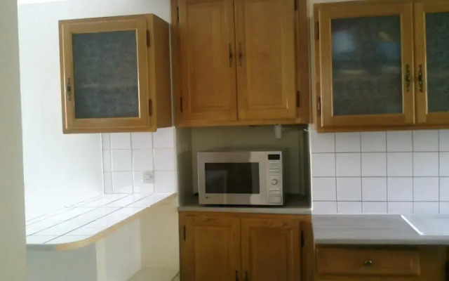 Studio in Saint-thibéry, With Wifi - 8 km From the Beach
