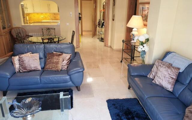 Spacious 3 Bedroom 2nd Line Beach Apartment Marbella Center
