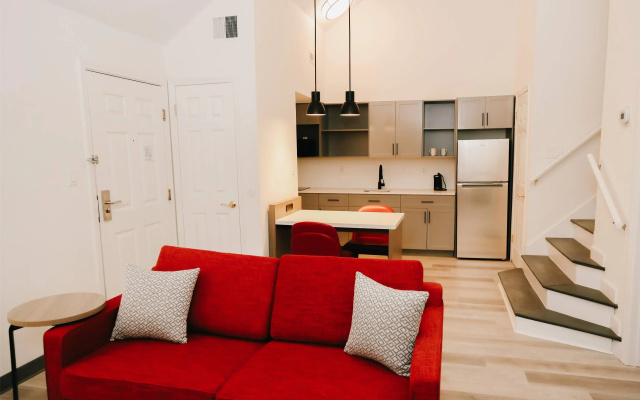Hawthorn Suites by Wyndham Tinton Falls