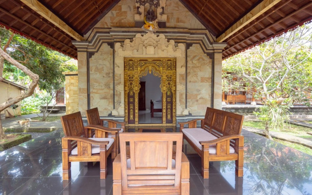 Tebluess Guesthouse Gianyar RedPartner