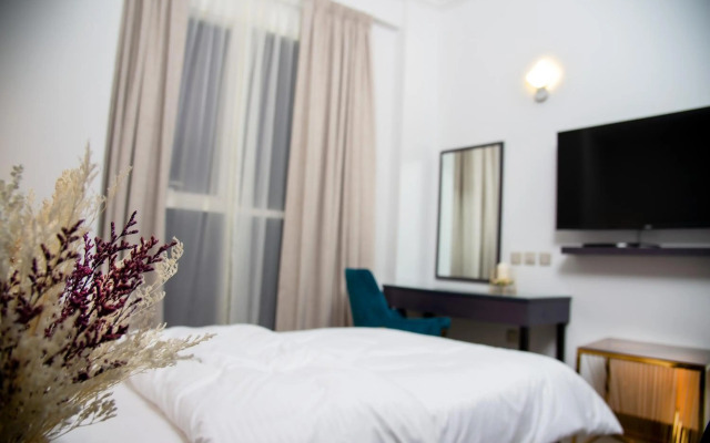 Garden City Hotel