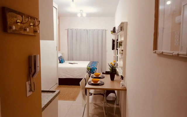 Flat Granja Viana - espaço e conforto