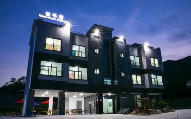 Samcheok Blue Pearl Pension