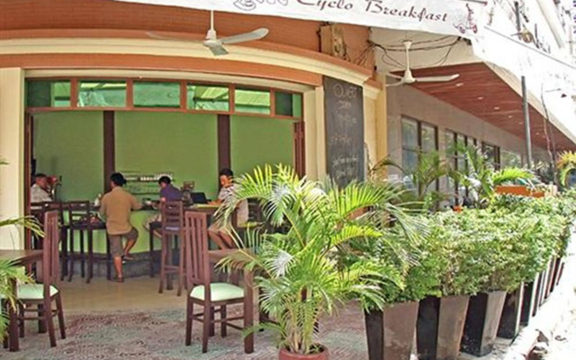 Hôtel Cyclo