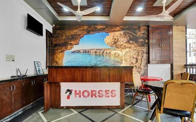 Fabhotel Homestay By 7