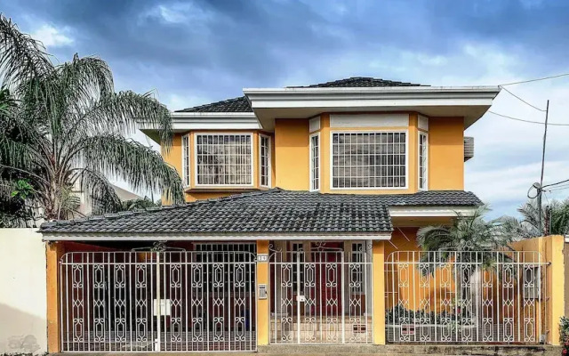 Cesar's House Guayaquil Home Rental