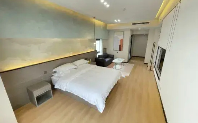 Gemini Hotel