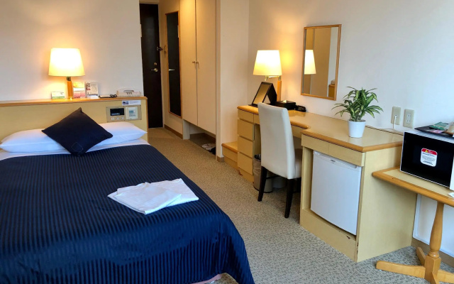 HOTEL LiVEMAX Sapporo-Ekimae – Guest Rooms – Sapporo