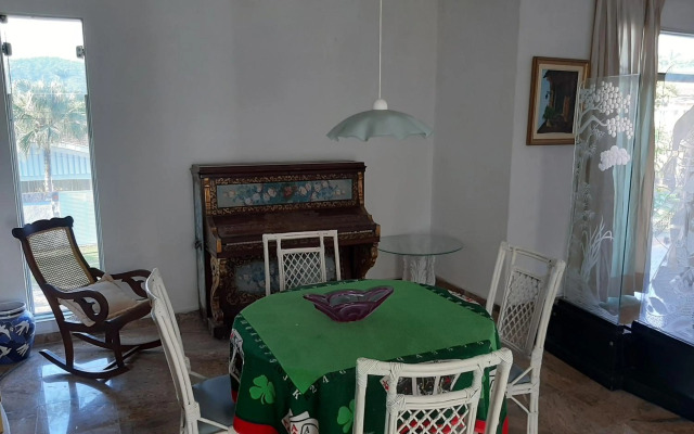 Casa linda na Enseada Guarujá