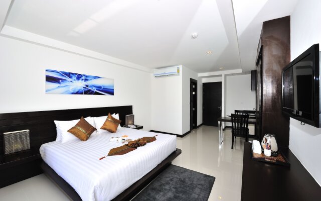 Lae Lay Suites