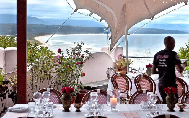 Grand Africa Rooms and Rendezvous
