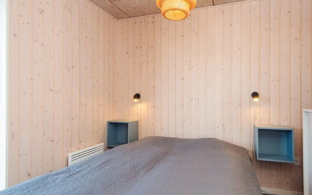 6 Person Holiday Home in Bjert-by Traum