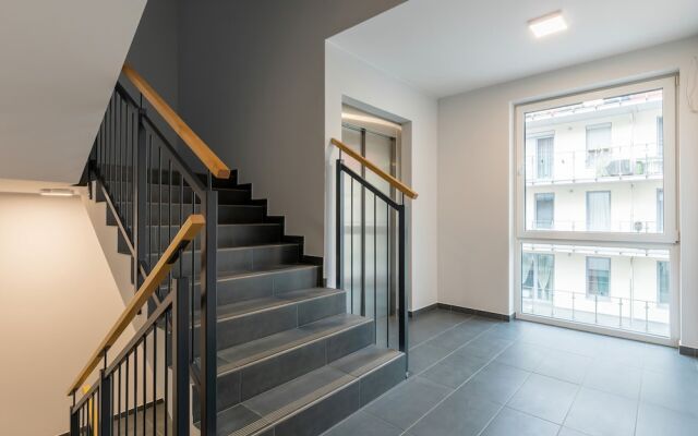 Amber Estate II by Renters