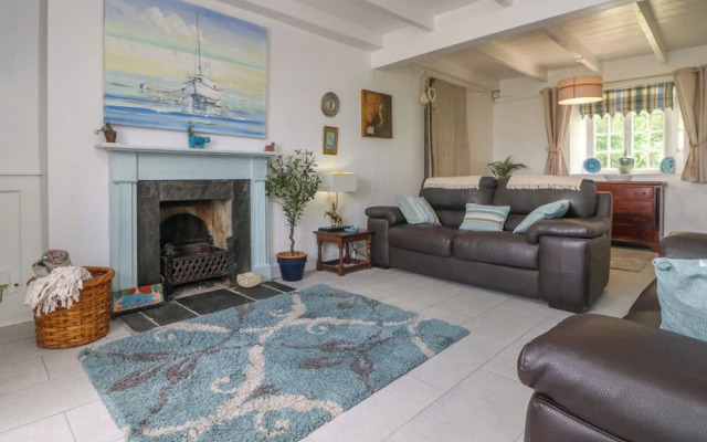 Connie's Cottage