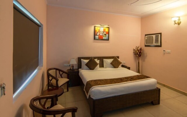 D Clarks Inn -Jim Corbett