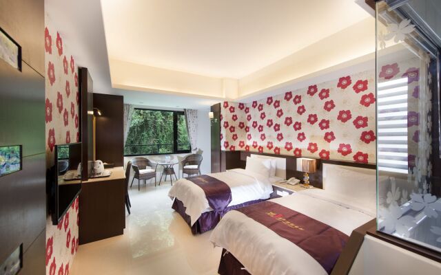 Cherry Feast Resort