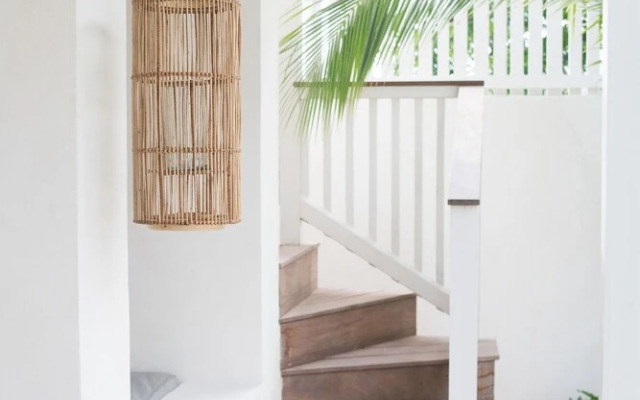 Conch Shell Harbour Island 5 Bedroom Home