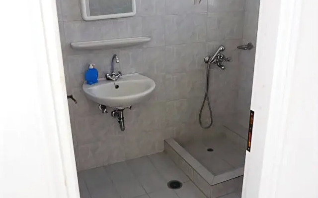 Haroula Apartments