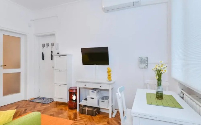 Fm Premium 1 Bdr Apartment Charming Home