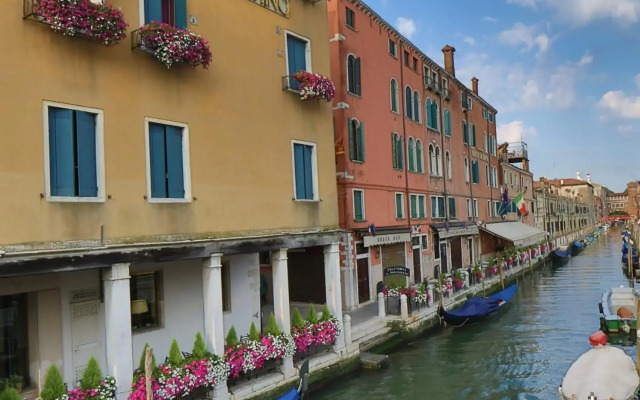 Hotel Arlecchino