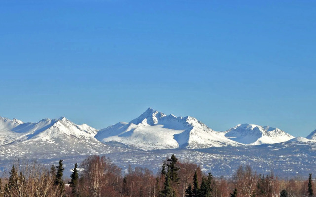 Alex Hotel & Suites Anchorage Airport