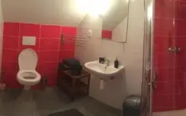 Family House 94
