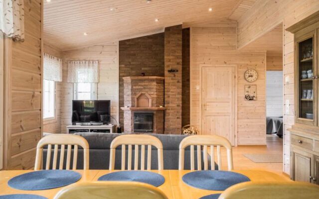 Holiday Home Kanervarinne