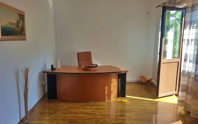 Spacious Apartment In The Centre Of The Capital