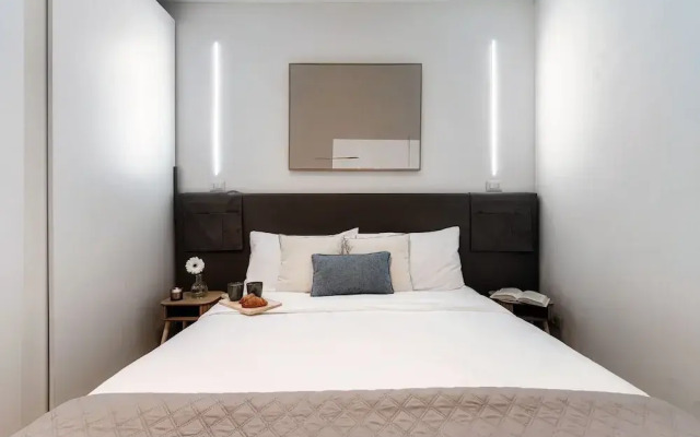 Rafael White Home