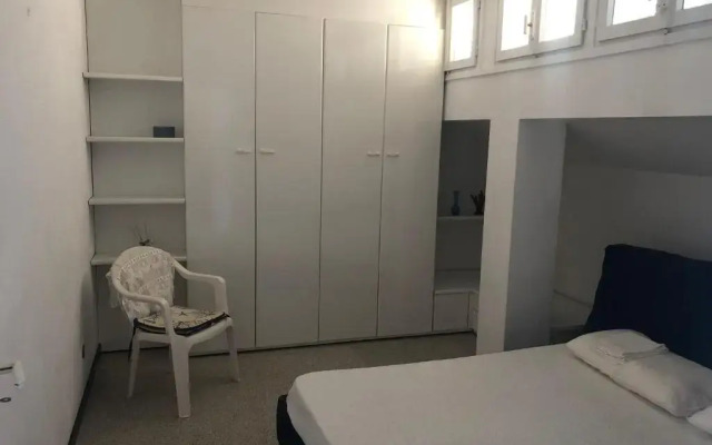Sestri AR122 Executive Penthouse