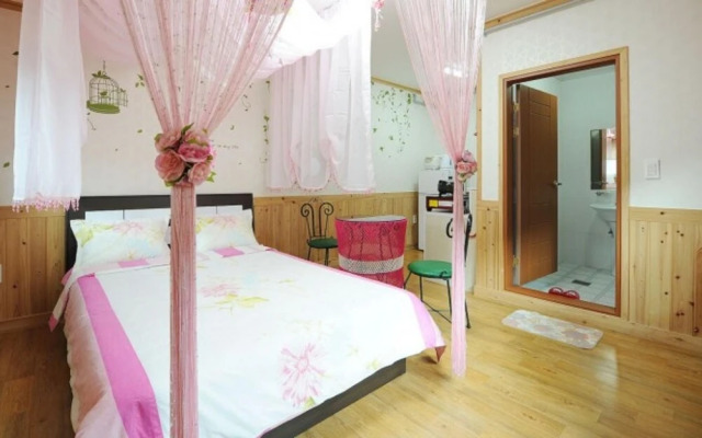 Damyang Clover Pension