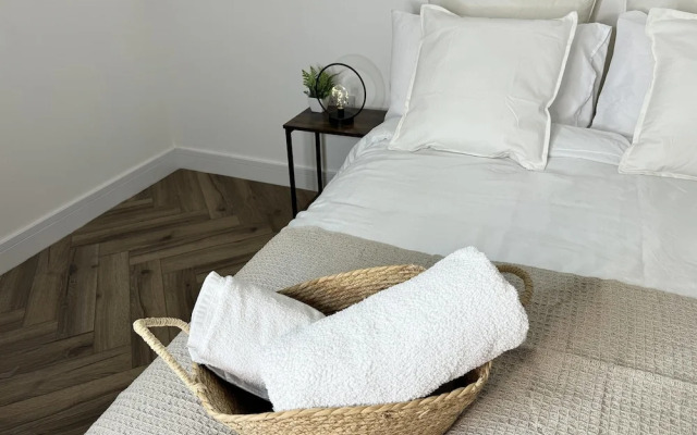 Birmingham City 2 Bedroom Apartment - Free Parking