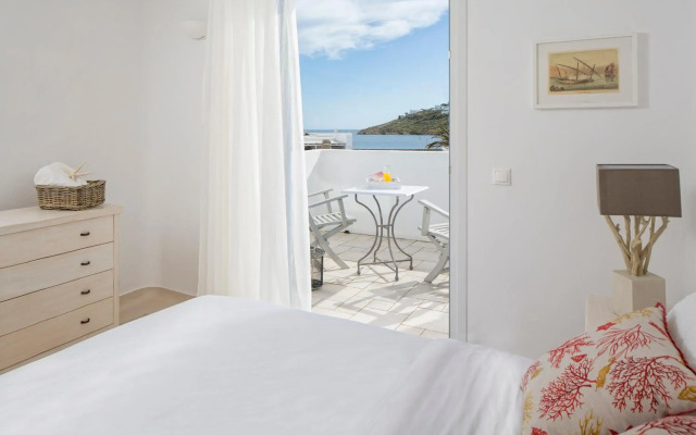 Kostantis Summer Villas and Suites